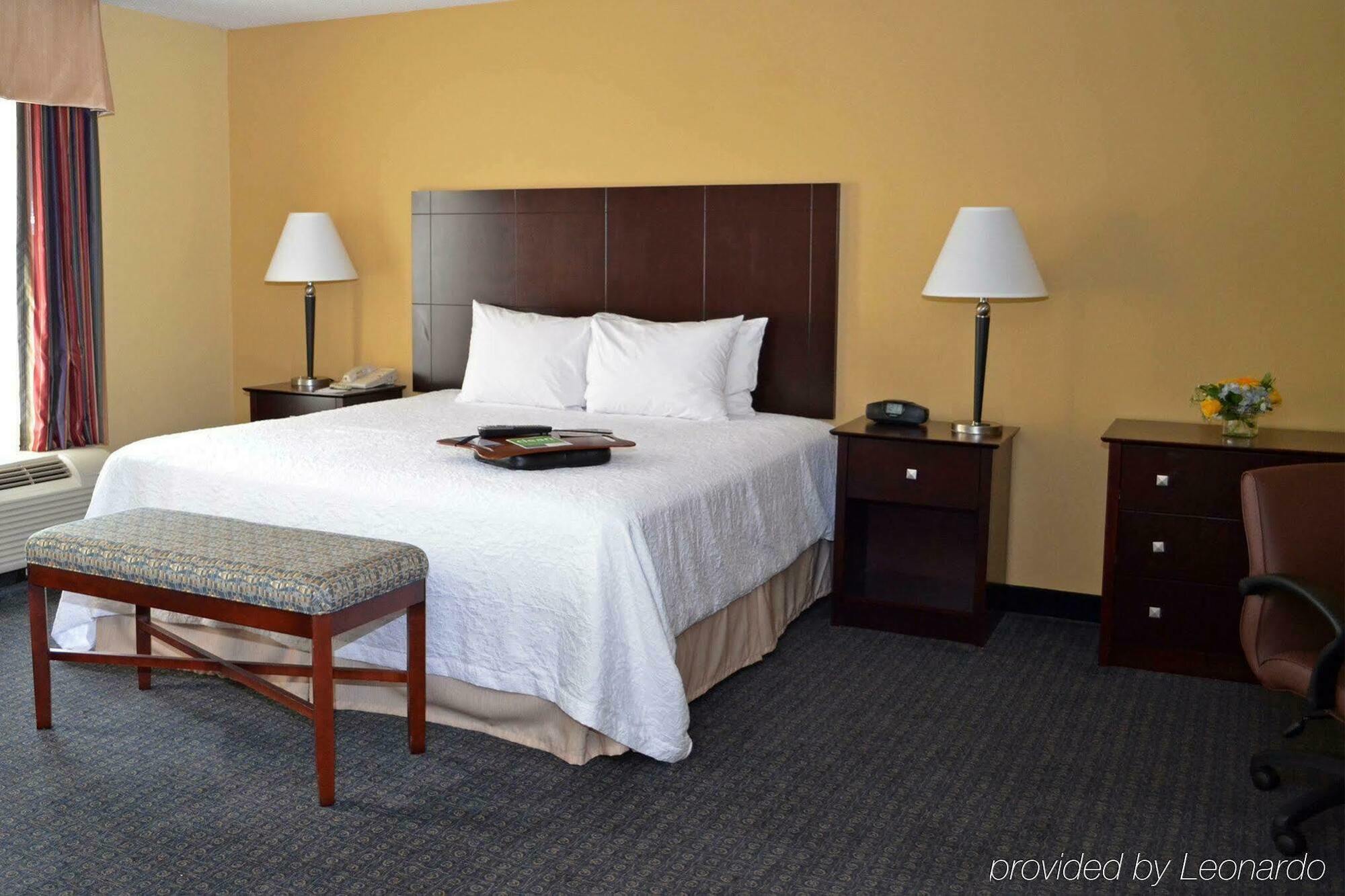 Hampton Inn Рок-Гілл Екстер'єр фото